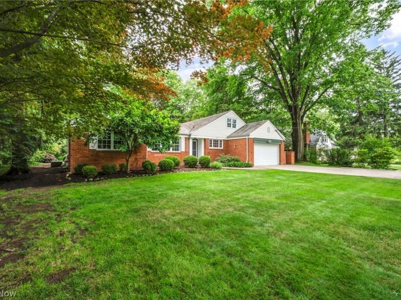 10906 Fitzwater Road, Brecksville, OH 44141 Photo 4