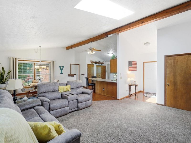 6780 Springfield Jamestown Road, Springfield, OH 45502 Photo 10