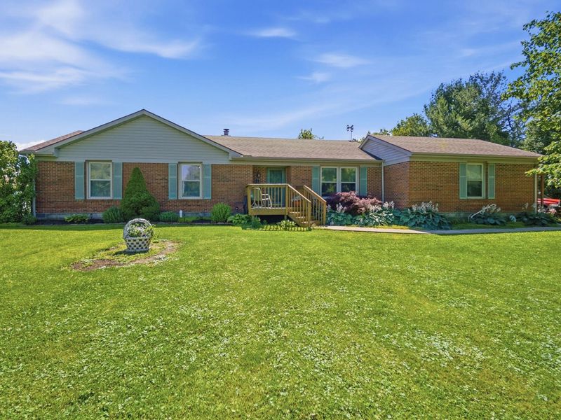 6780 Springfield Jamestown Road, Springfield, OH 45502 Photo 2