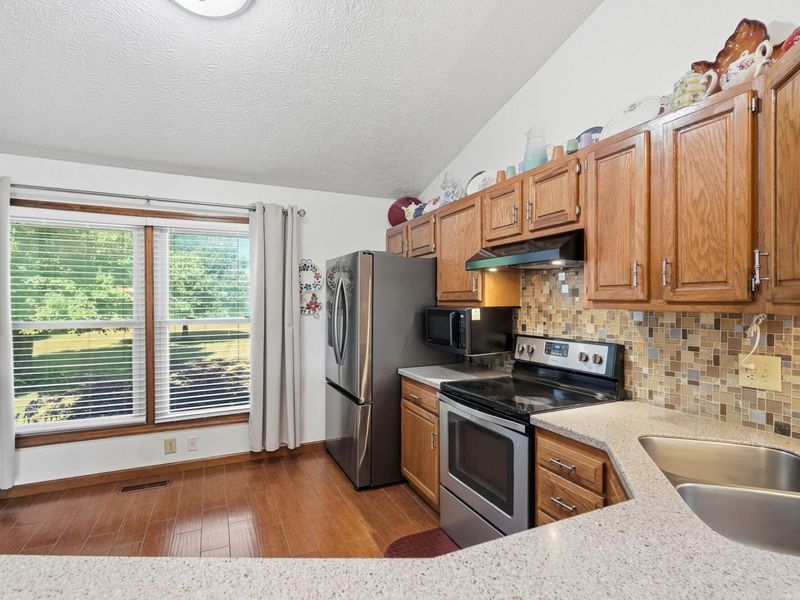 6780 Springfield Jamestown Road, Springfield, OH 45502 Photo 31