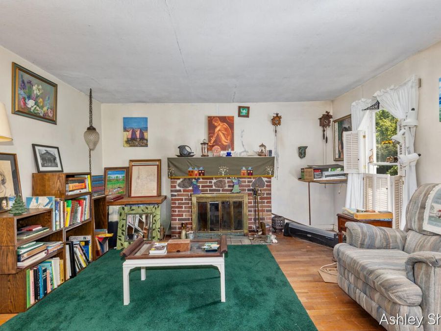Property Image 4