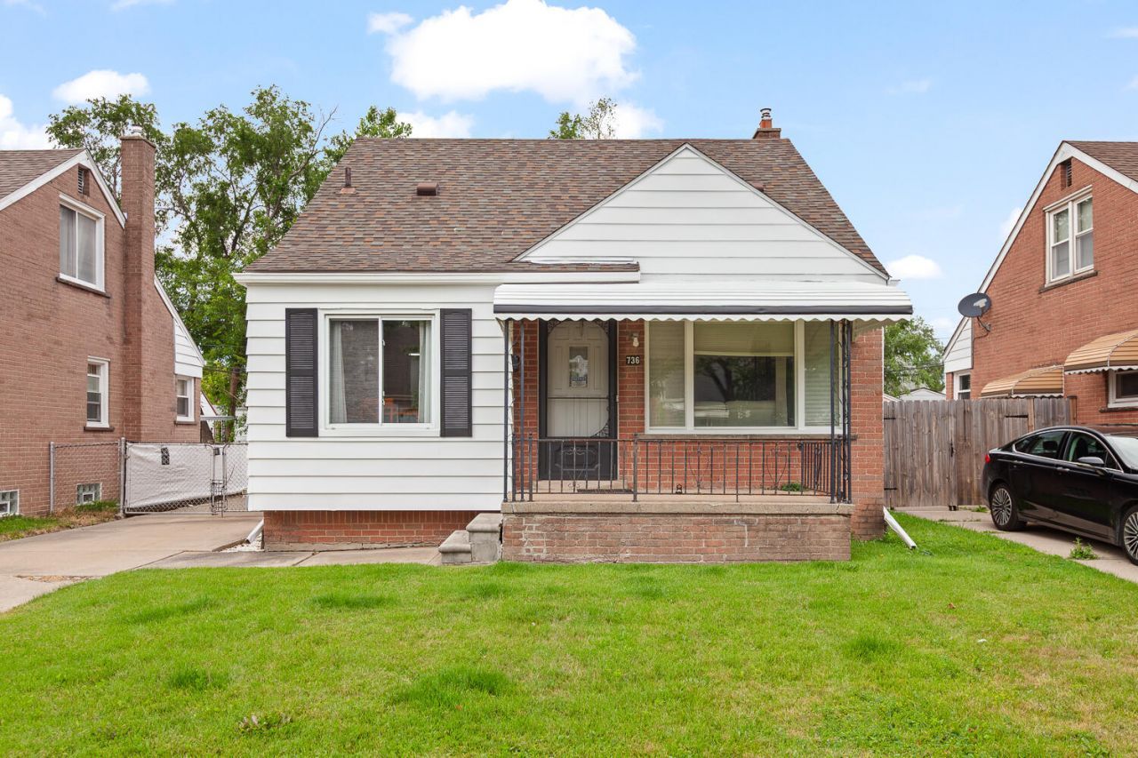 736 Farnham Avenue, Lincoln Park, MI 48146 Main Photo