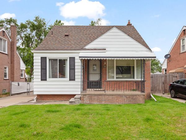 736 Farnham Avenue, Lincoln Park, MI 48146