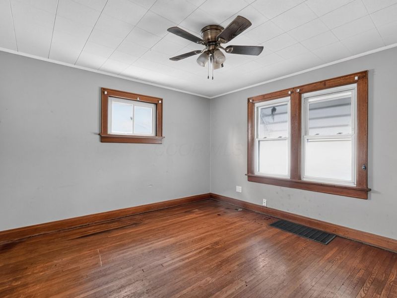 312 N Warren Avenue, Columbus, OH 43204 Photo 2