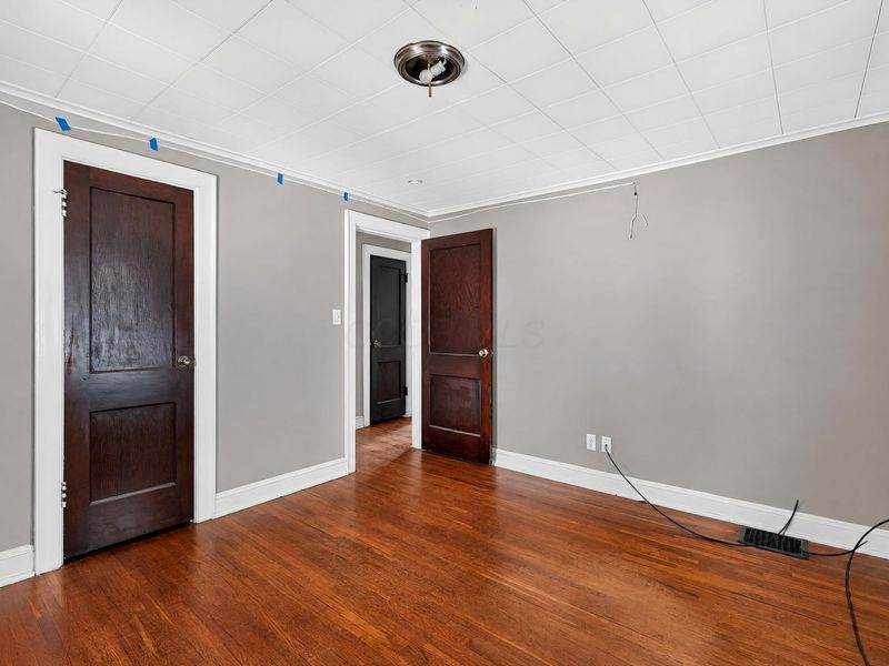 312 N Warren Avenue , Columbus, OH 43204 Photo 3