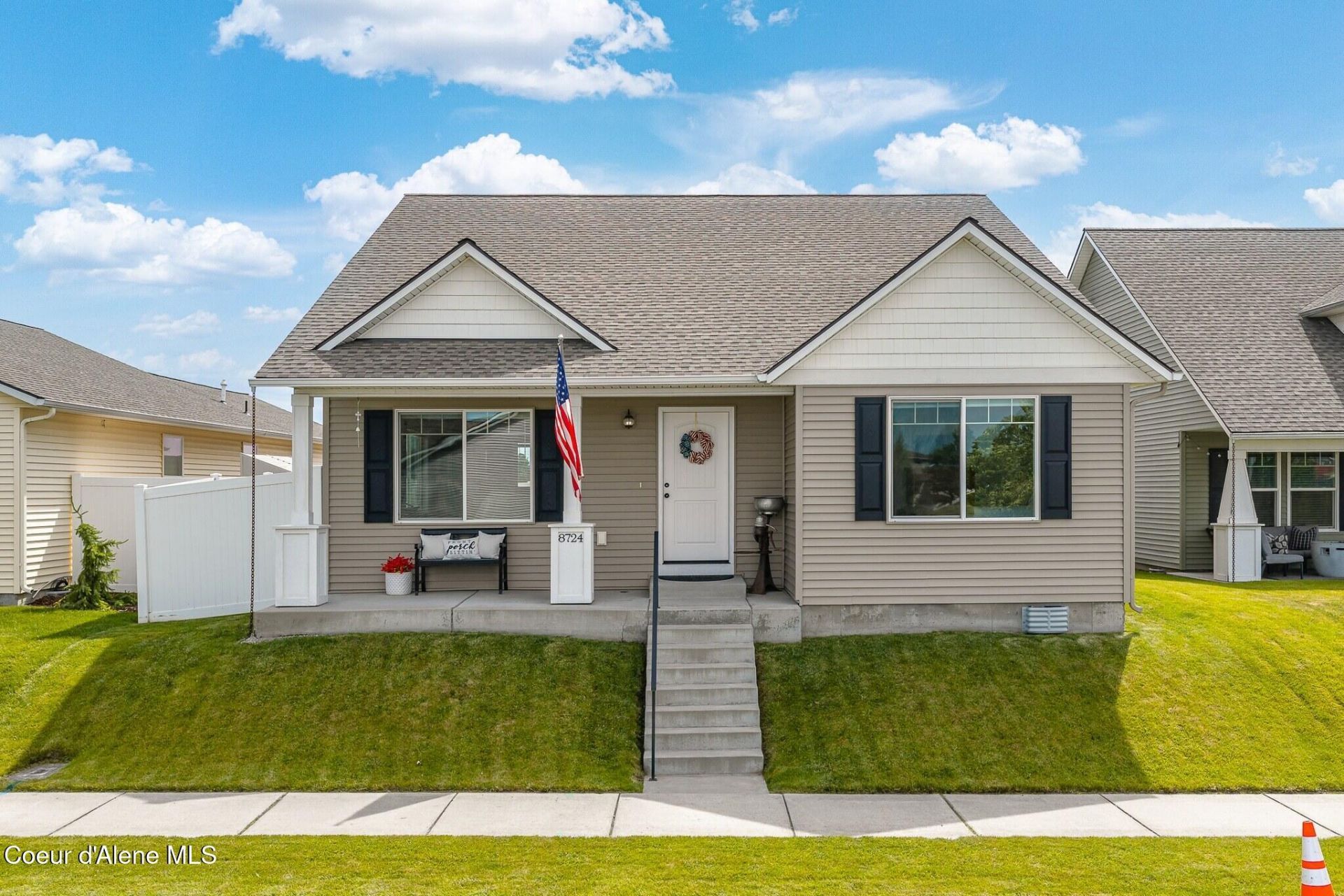 8724 N Spokane St, Post Falls, ID 83854 Main Photo