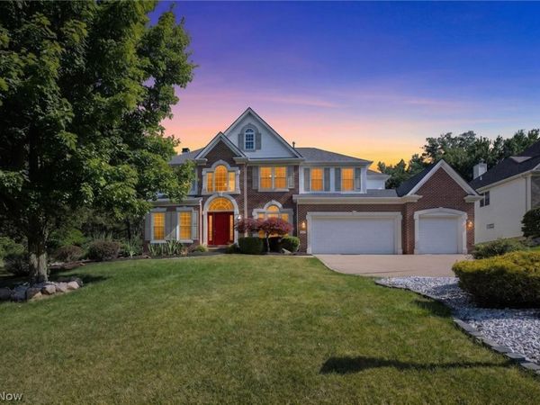 9336 W Hampton Drive , North Royalton, OH 44133