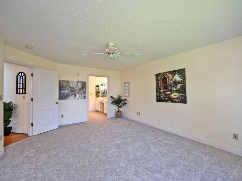 8552 Deerway Drive, Sycamore Township, OH 45236 Photo 28
