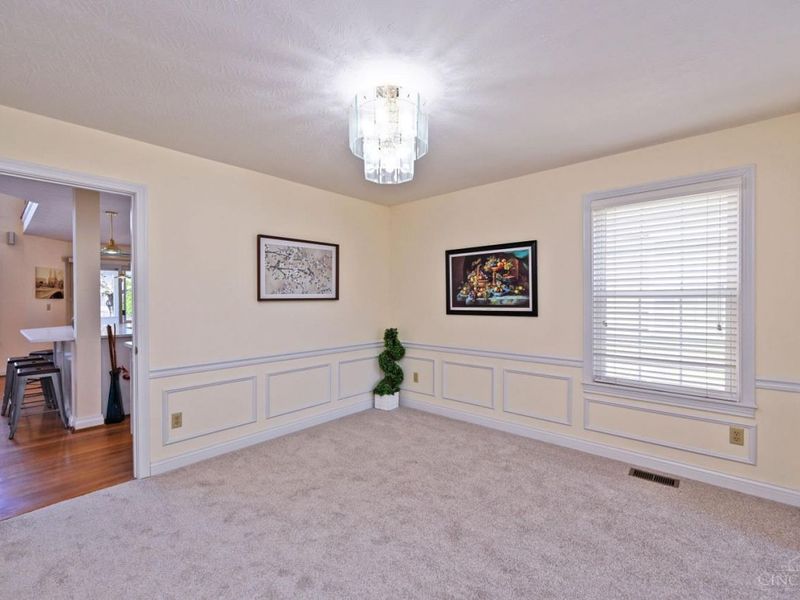 8552 Deerway Drive, Sycamore Township, OH 45236 Photo 5