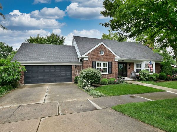 3946 Gilbert Avenue , Western Springs, IL 60558