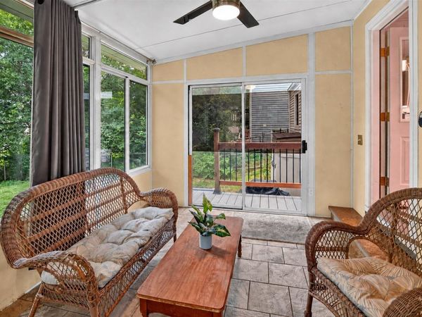 5513 Old Middleton Road, Madison, WI 53705