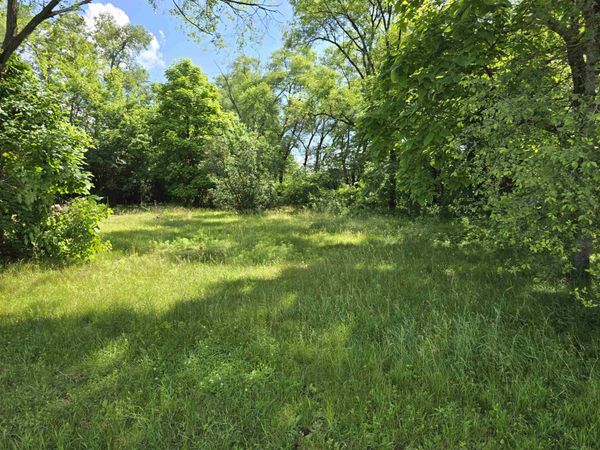 109 S 7th Street, Avoca, WI 53506