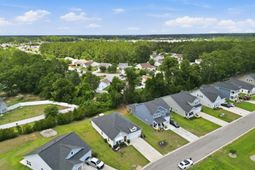 472 Craigflower Ct. photo 4