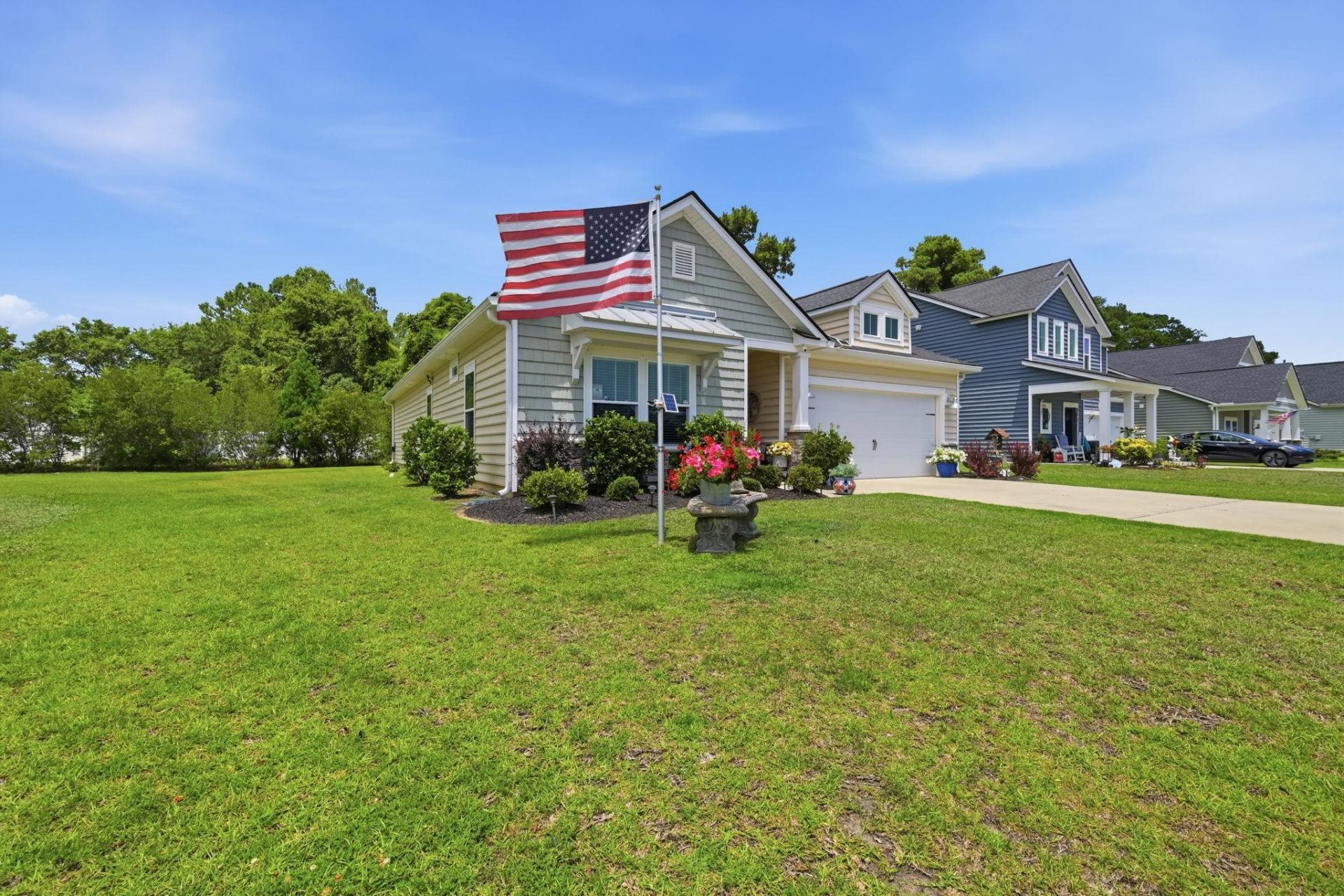 472 Craigflower Ct. Photo 44