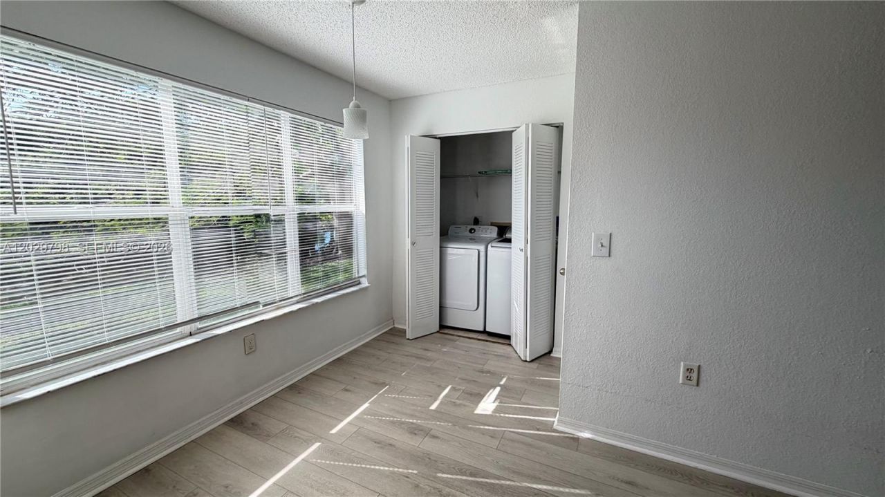 13060 Vista Isles Dr , Unit 212, Sunrise, FL 33325 Photo