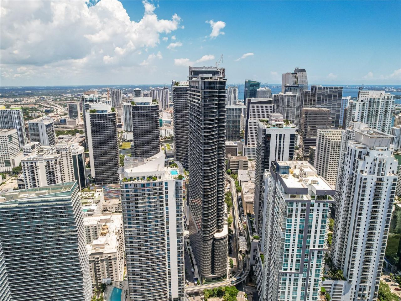 1000 Brickell Plz , Unit 2402, Miami, FL 33131 Photo