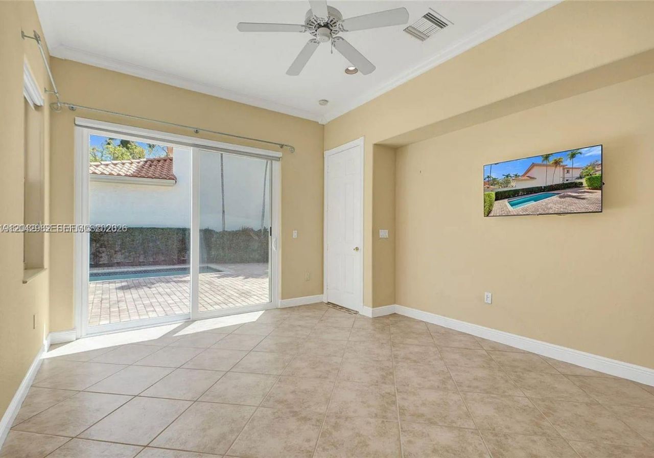 1459 Shoreline Way , Unit 116, Hollywood, FL 33019 Photo