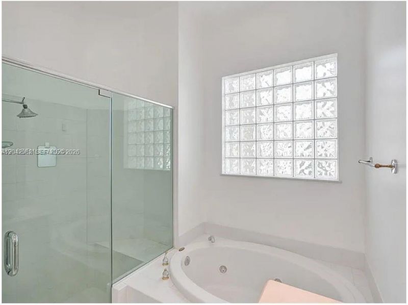1459 Shoreline Way , Unit 116, Hollywood, FL 33019 Photo