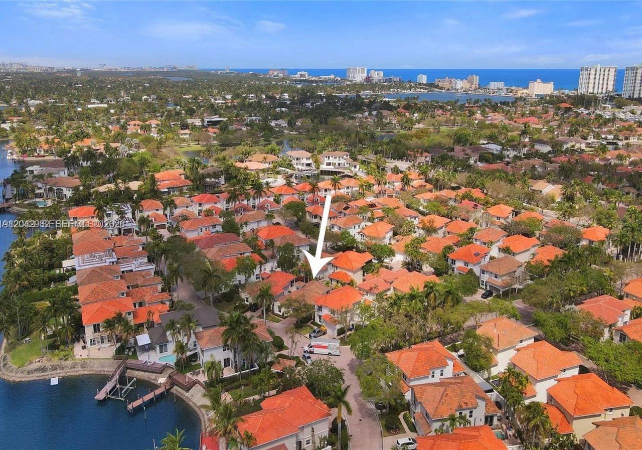 1459 Shoreline Way , Unit 116, Hollywood, FL 33019 Photo