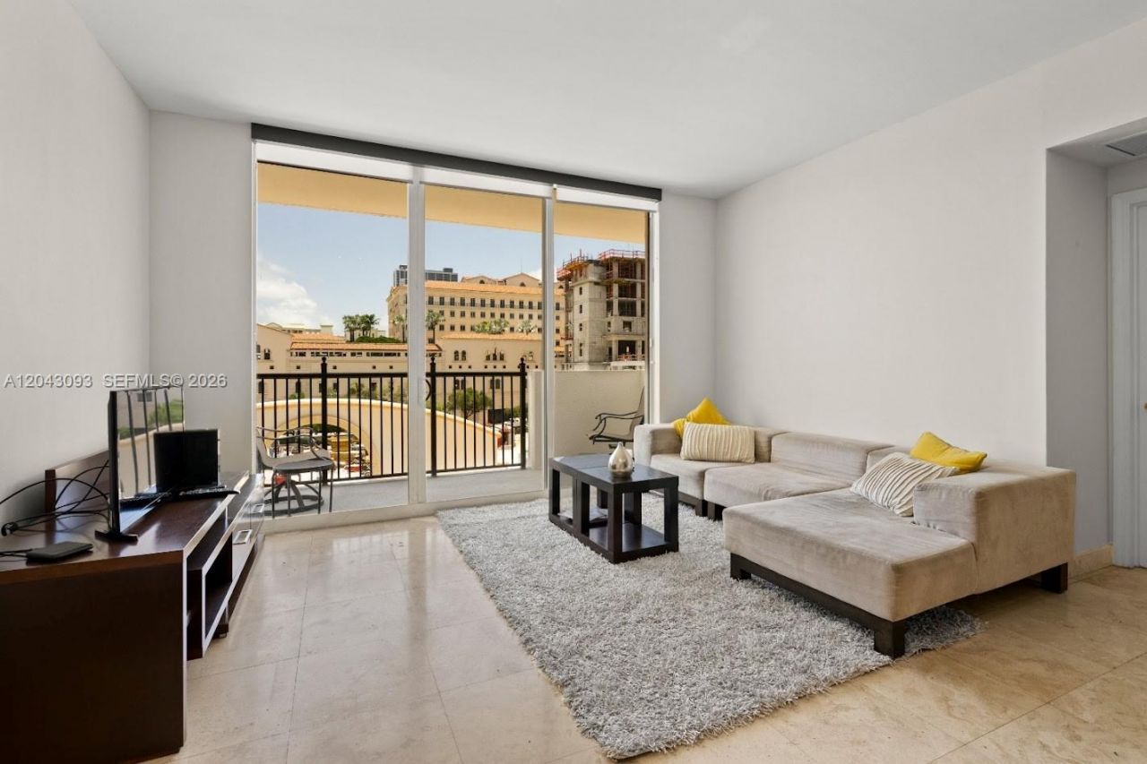4100 Salzedo St , Unit 502, Coral Gables, FL 33146 Photo