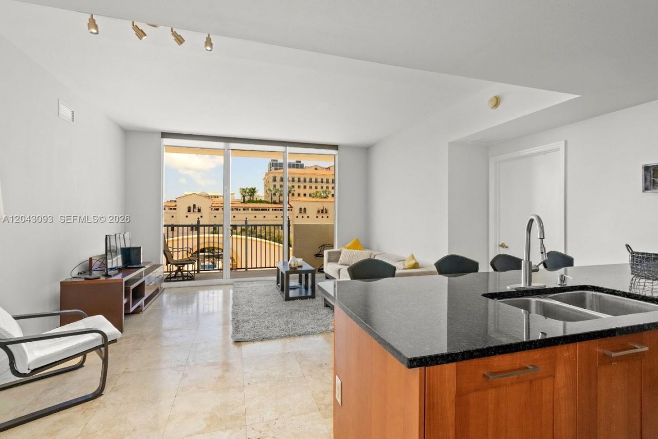 4100 Salzedo St , Unit 502, Coral Gables, FL 33146 Photo