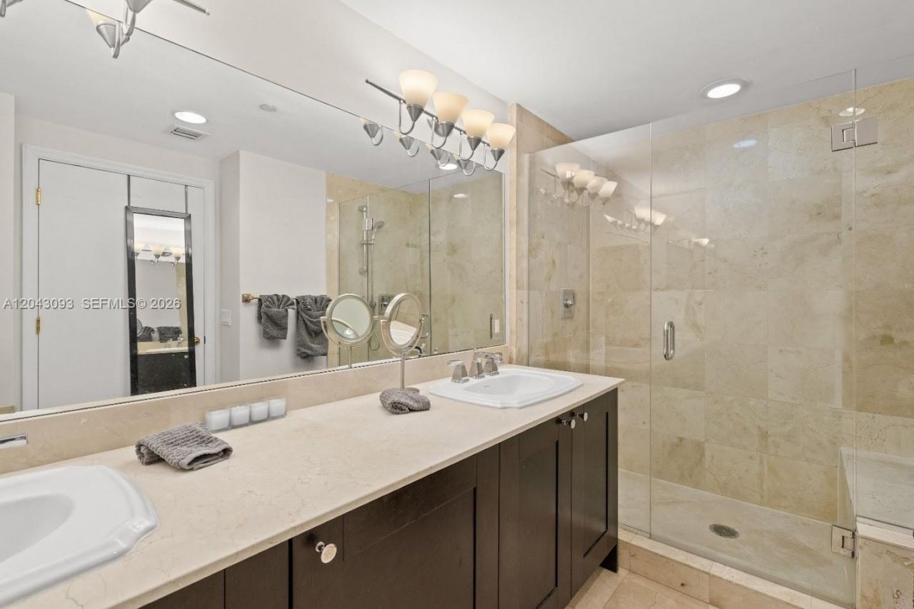 4100 Salzedo St , Unit 502, Coral Gables, FL 33146 Photo