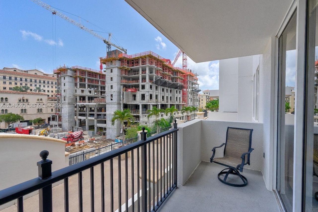 4100 Salzedo St , Unit 502, Coral Gables, FL 33146 Photo