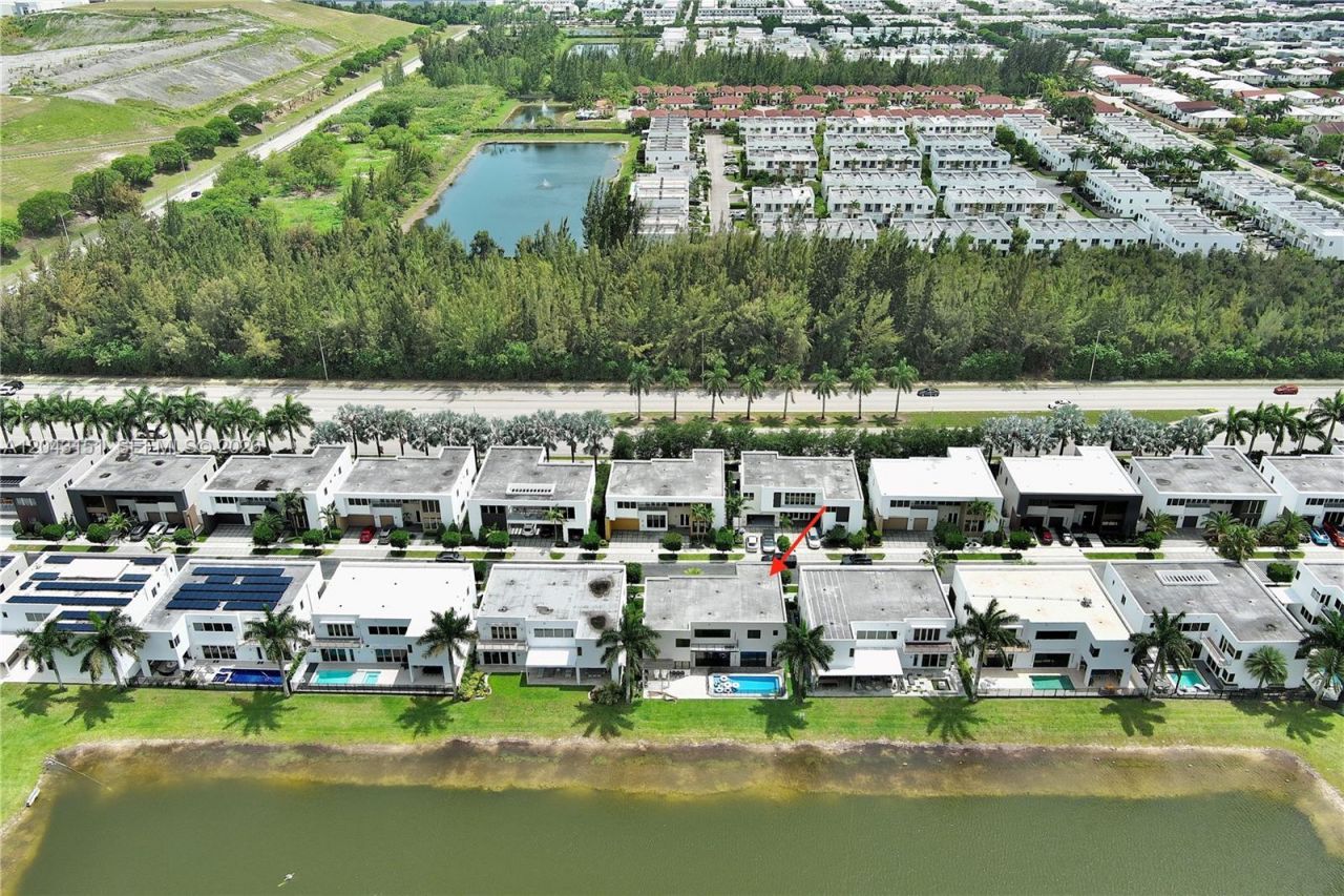 10261 NW 74th Ter , Unit 10261, Doral, FL 33178 Photo