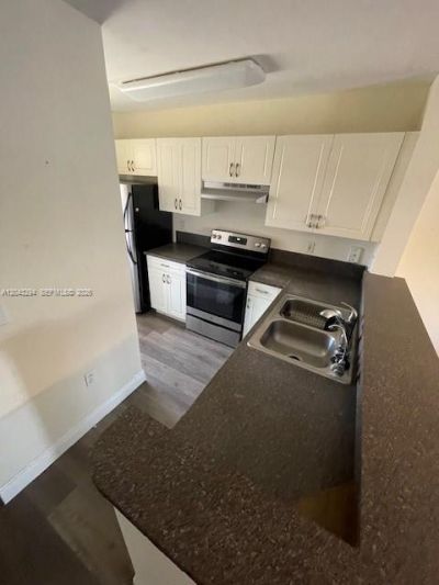4751 Via Palm Lks , Unit 421, West Palm Beach, FL 33417 Photo