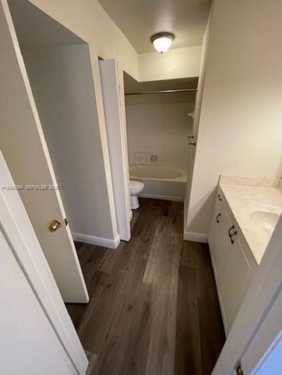4751 Via Palm Lks , Unit 421, West Palm Beach, FL 33417 Photo