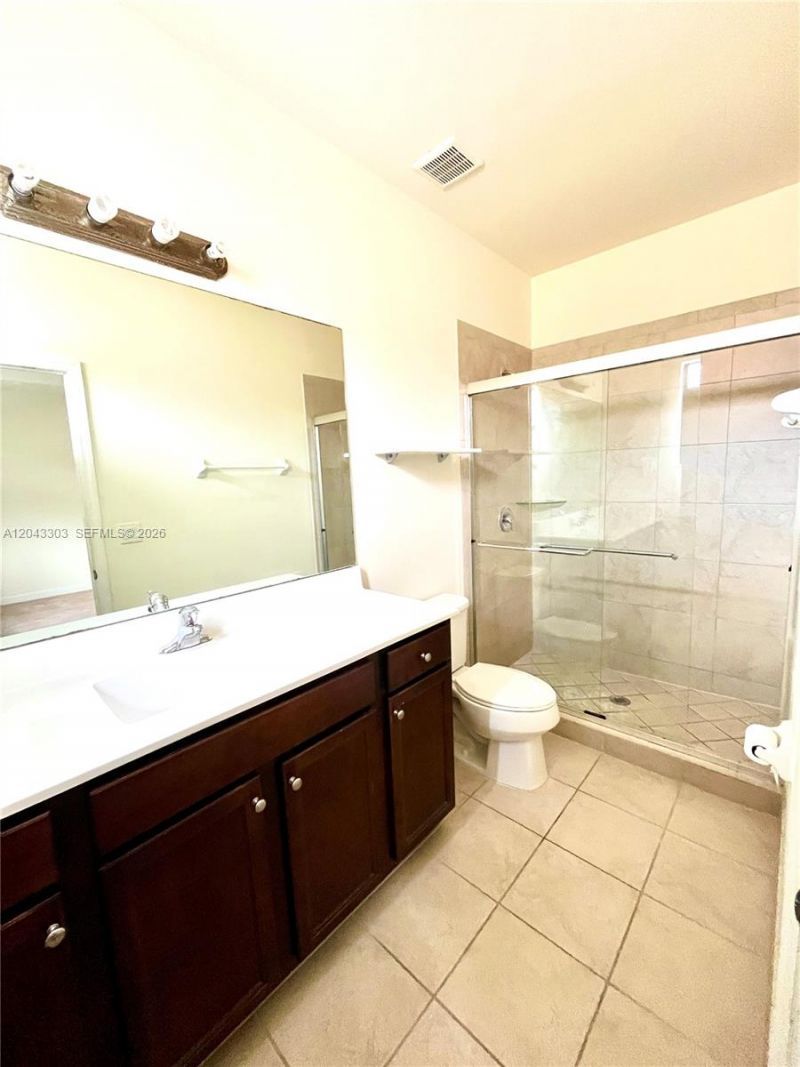 9271 W 33rd Ln , Unit 9271, Hialeah, FL 33018 Photo