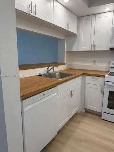 1001 SW 128th Ter , Unit 404B, Pembroke Pines, FL 33027 Photo