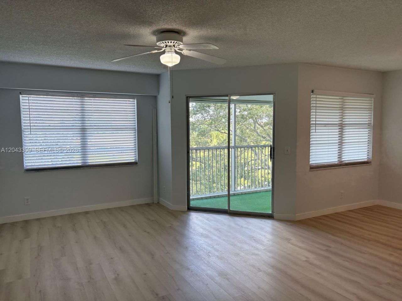 1001 SW 128th Ter , Unit 404B, Pembroke Pines, FL 33027 Photo