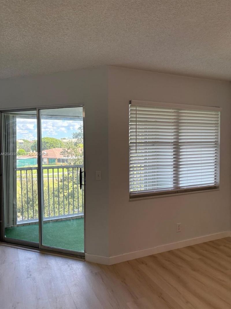 1001 SW 128th Ter , Unit 404B, Pembroke Pines, FL 33027 Photo