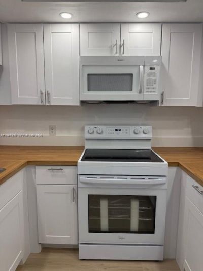 1001 SW 128th Ter , Unit 404B, Pembroke Pines, FL 33027 Photo