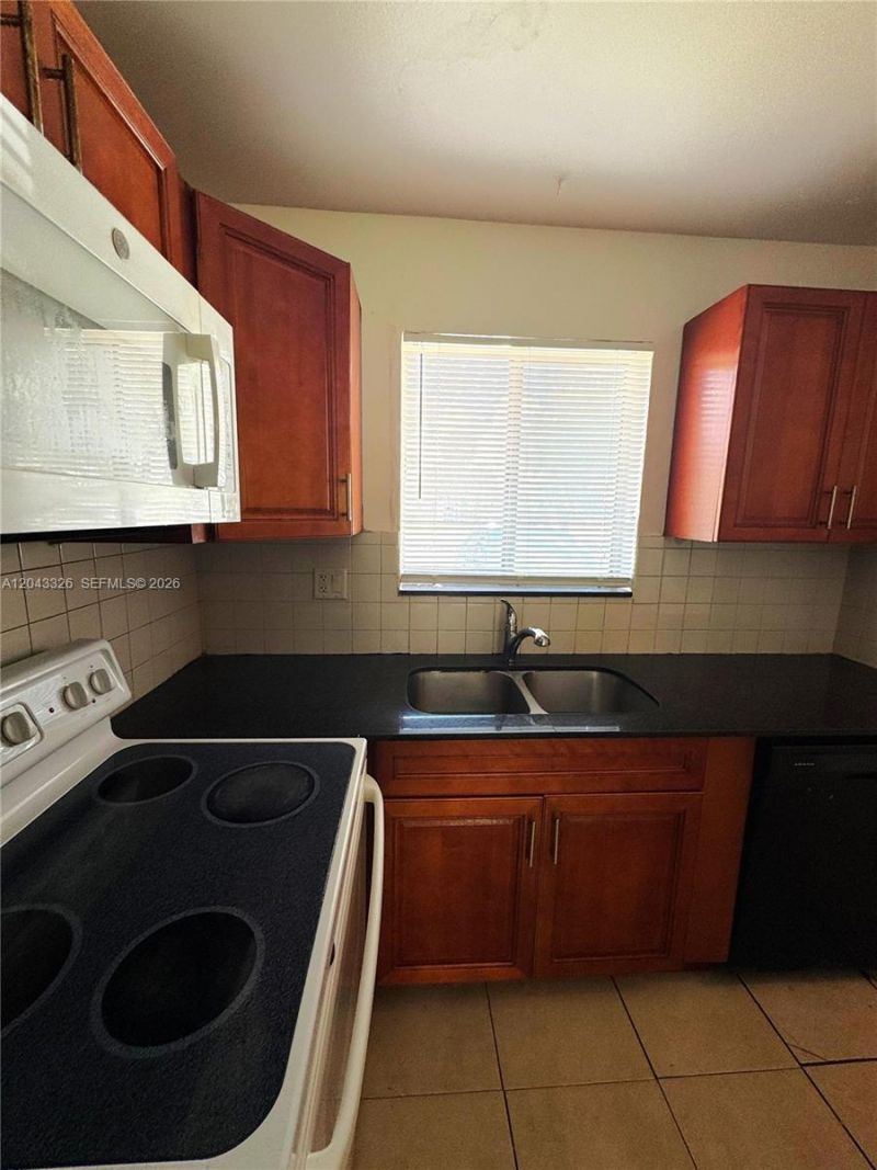 Please Call For Address, Unit 5B, Lake Park, FL 33403 Photo