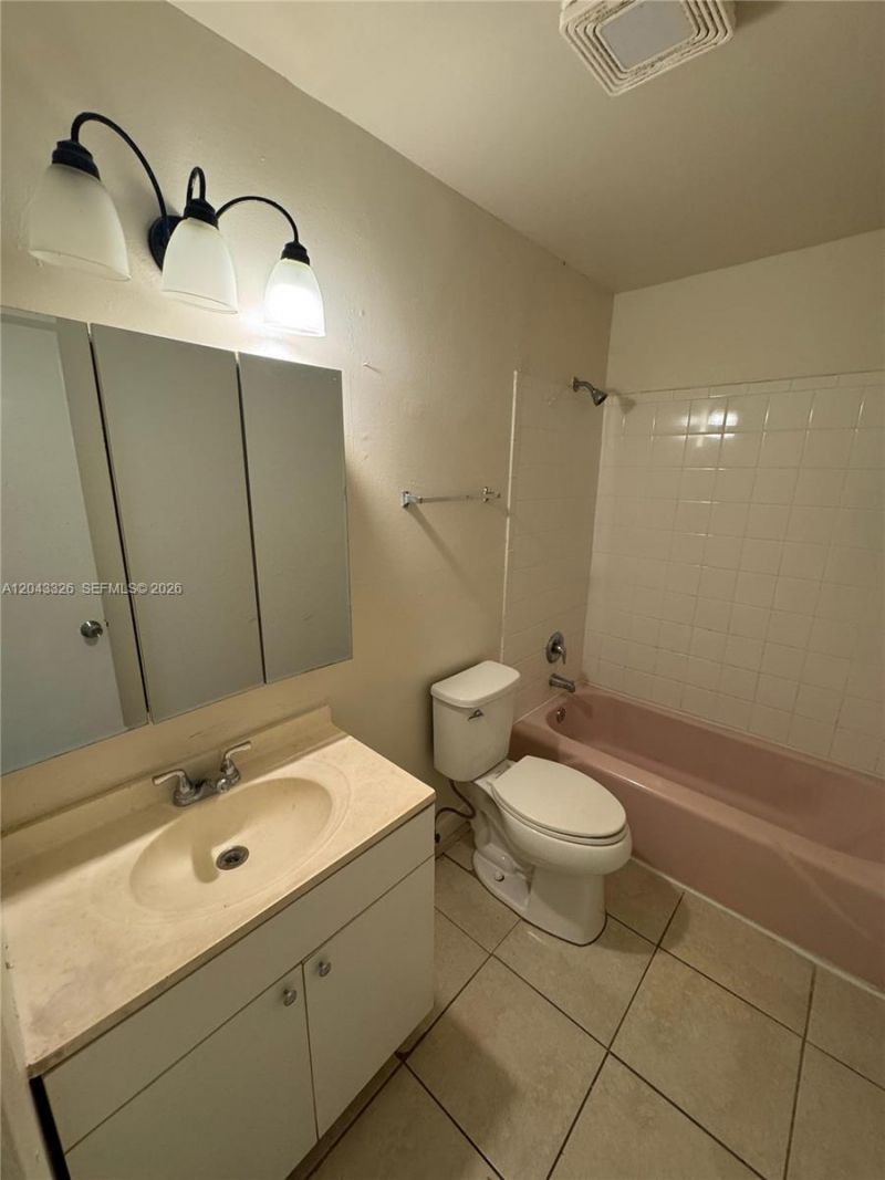Please Call For Address, Unit 5B, Lake Park, FL 33403 Photo