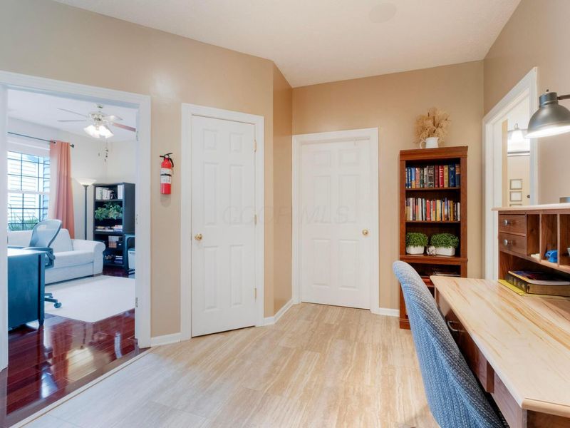 5890 Oak Path Lane, Columbus, OH 43213 Photo 23
