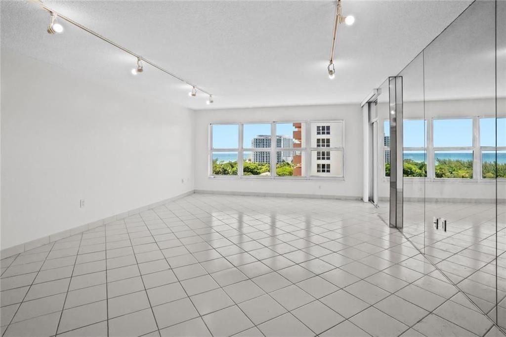 3000 E Sunrise Boulevard, Unit 12e, Fort Lauderdale, FL 33304 Photo