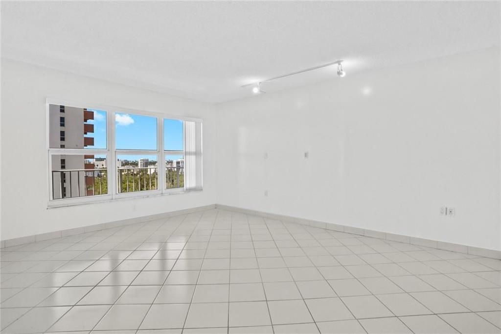 3000 E Sunrise Boulevard, Unit 12e, Fort Lauderdale, FL 33304 Photo