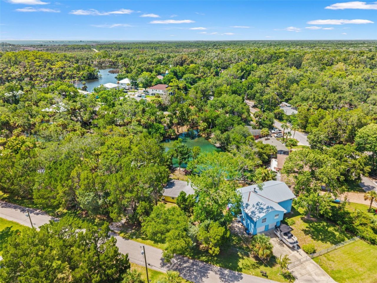 6053 Palm Creek Drive , Weeki Wachee, FL 34607 Photo