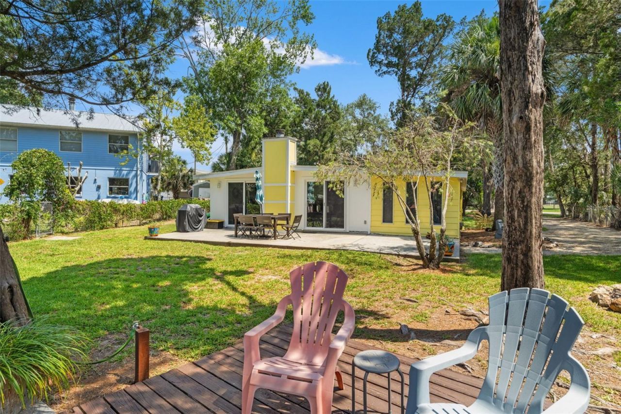 6053 Palm Creek Drive , Weeki Wachee, FL 34607 Photo