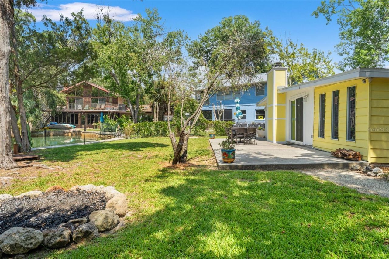 6053 Palm Creek Drive , Weeki Wachee, FL 34607 Photo
