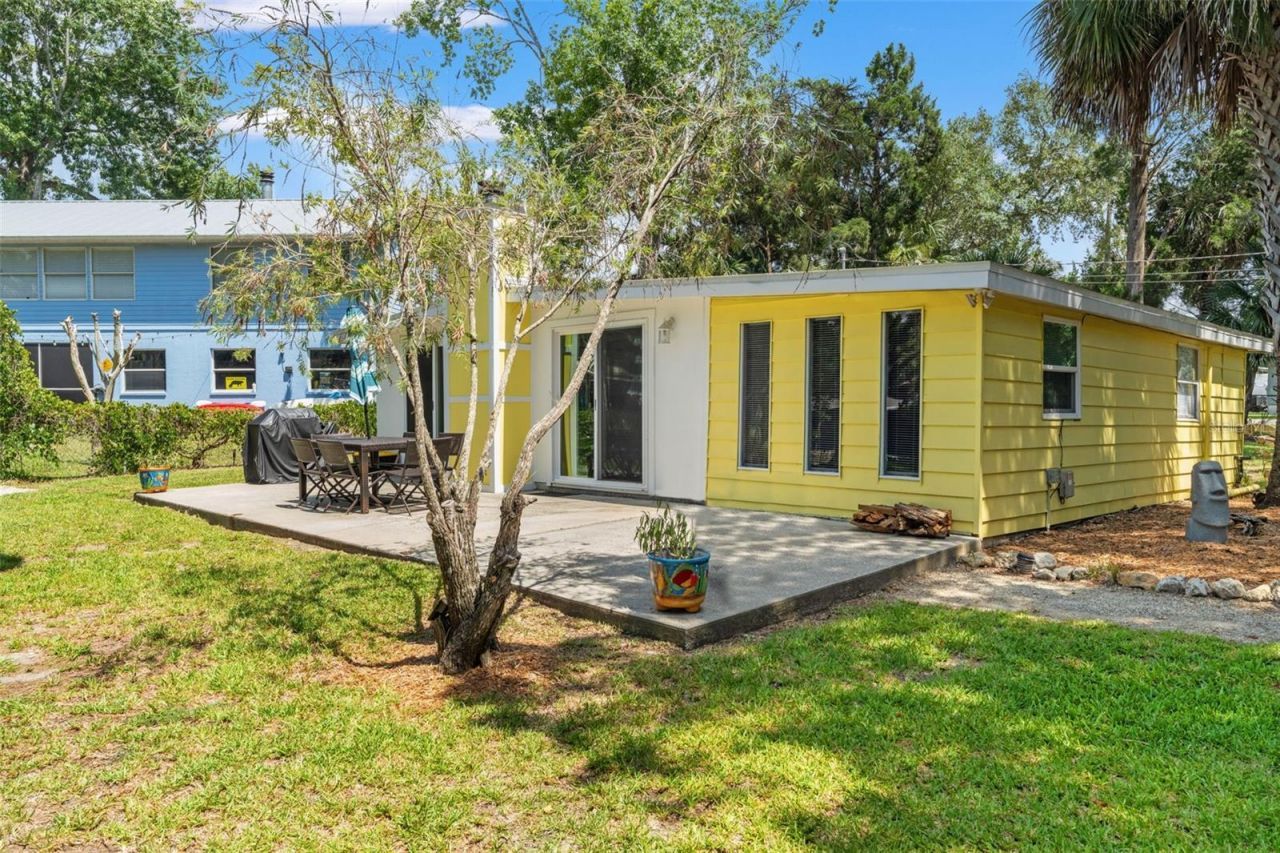 6053 Palm Creek Drive , Weeki Wachee, FL 34607 Photo