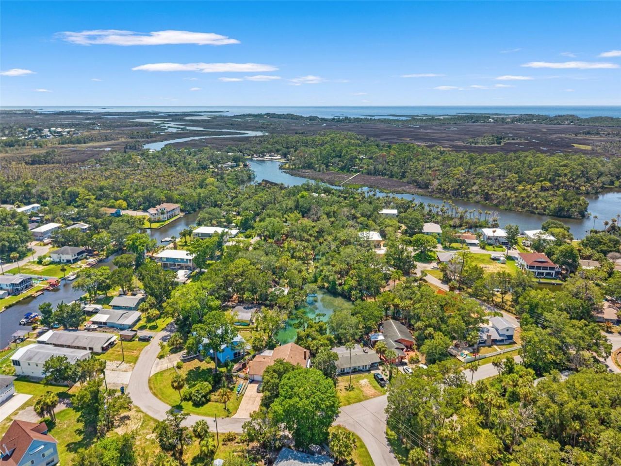 6053 Palm Creek Drive , Weeki Wachee, FL 34607 Photo