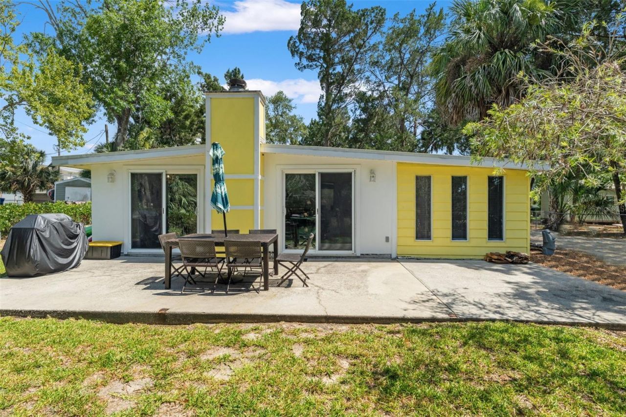 6053 Palm Creek Drive , Weeki Wachee, FL 34607 Photo