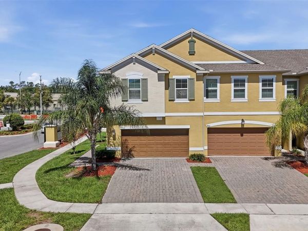 9806 RED EAGLE DRIVE , ORLANDO, FL 32825