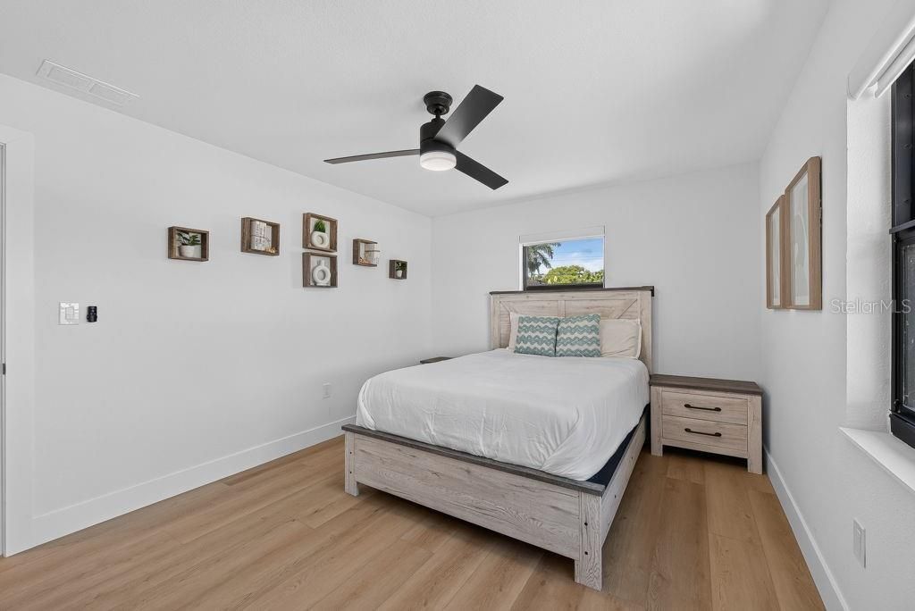 6196 44th Avenue N, Saint Petersburg, FL 33709 Photo