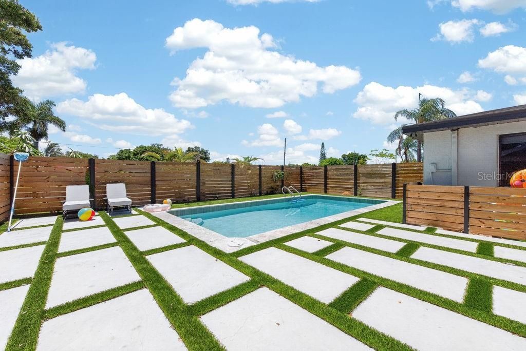 6196 44th Avenue N, Saint Petersburg, FL 33709 Photo