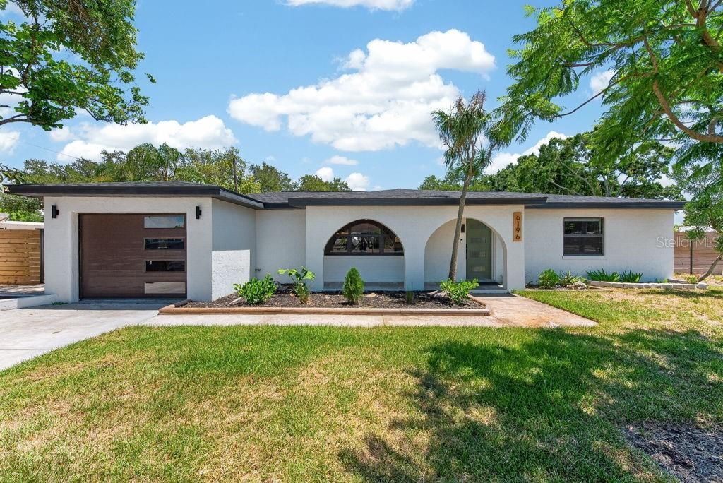 6196 44th Avenue N, Saint Petersburg, FL 33709 Photo